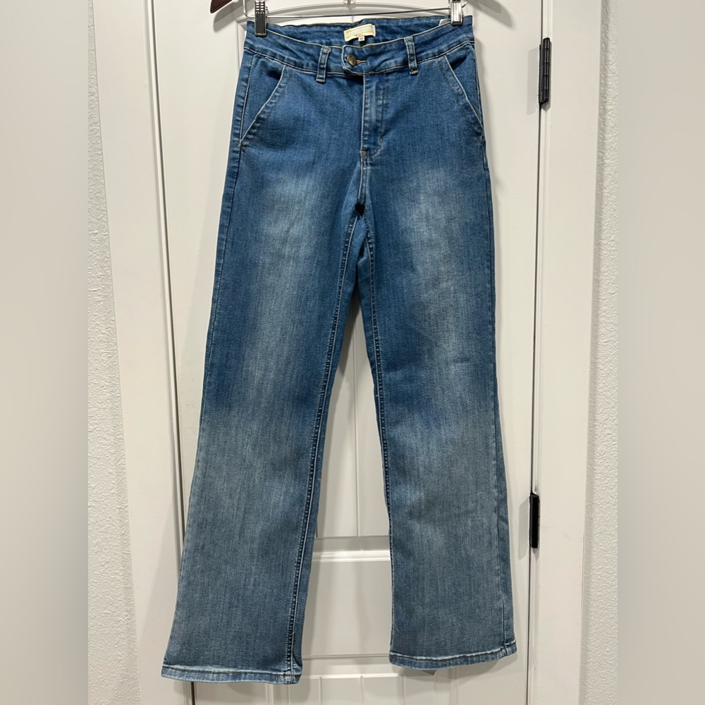 TURQUOISE HAVEN Wide leg Blue Jeans Size M.